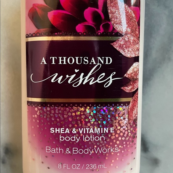 ⭐️ BUNDLE ⭐️ - BATH & BODY WORKS A THOUSAND WISHES LOTION - Picture 4 of 9